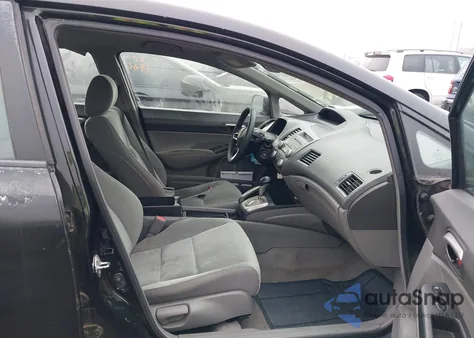 2010 Honda Civic Lx z USA, uszkodzony, nr VIN 2HGFA1F52AH515287